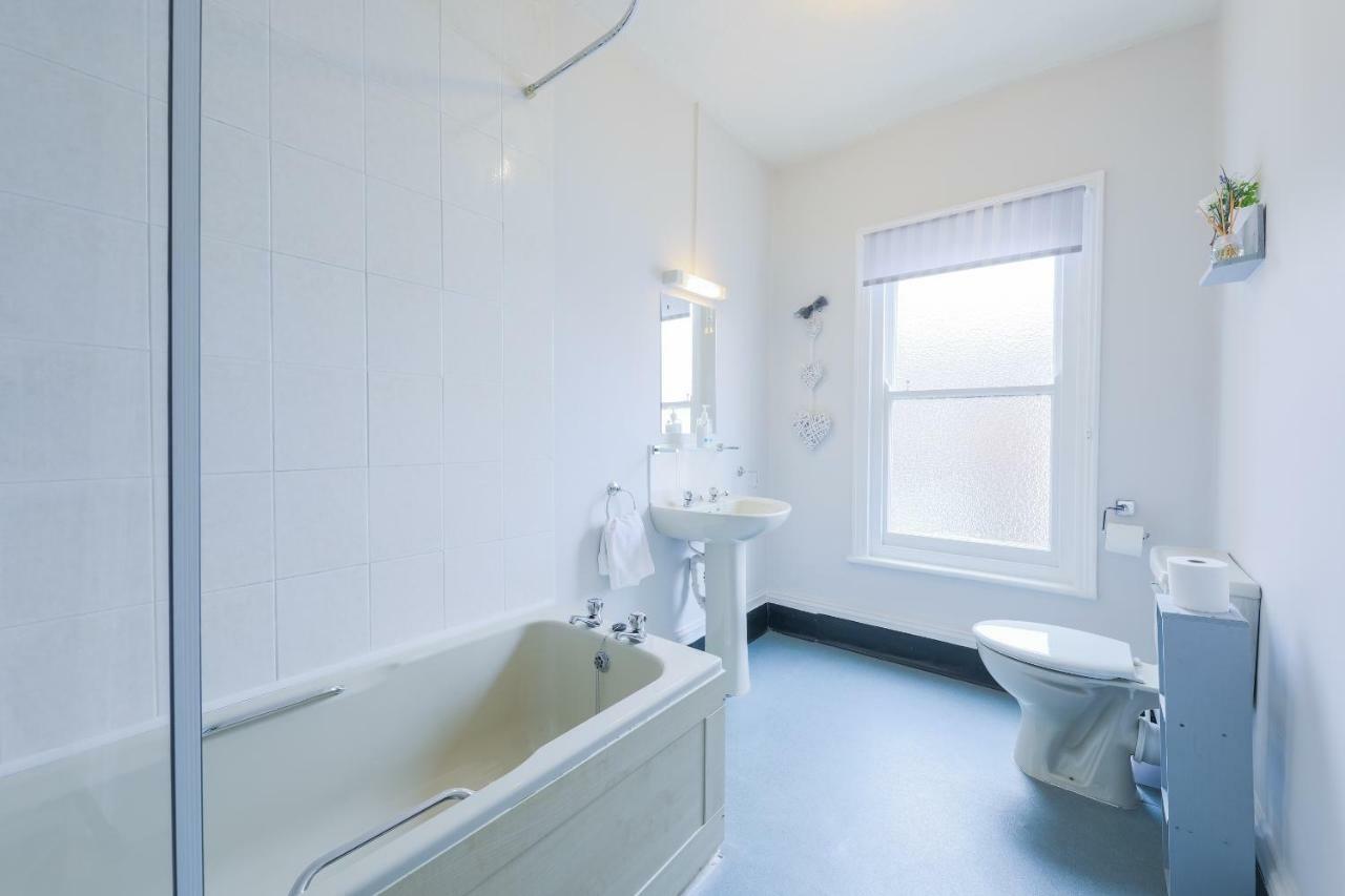 The Clee Hotel - Cleethorpes, Grimsby, Lincolnshire المظهر الخارجي الصورة