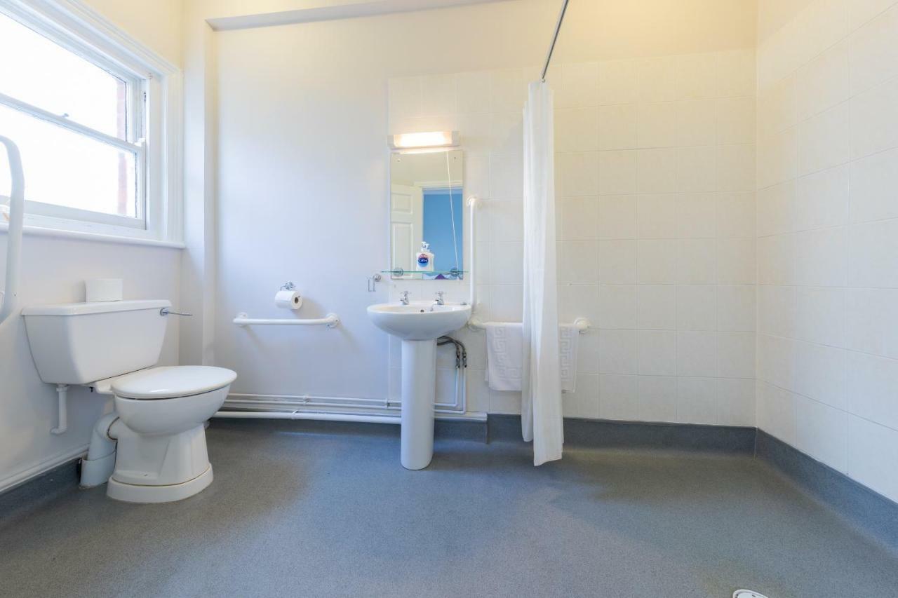 The Clee Hotel - Cleethorpes, Grimsby, Lincolnshire المظهر الخارجي الصورة